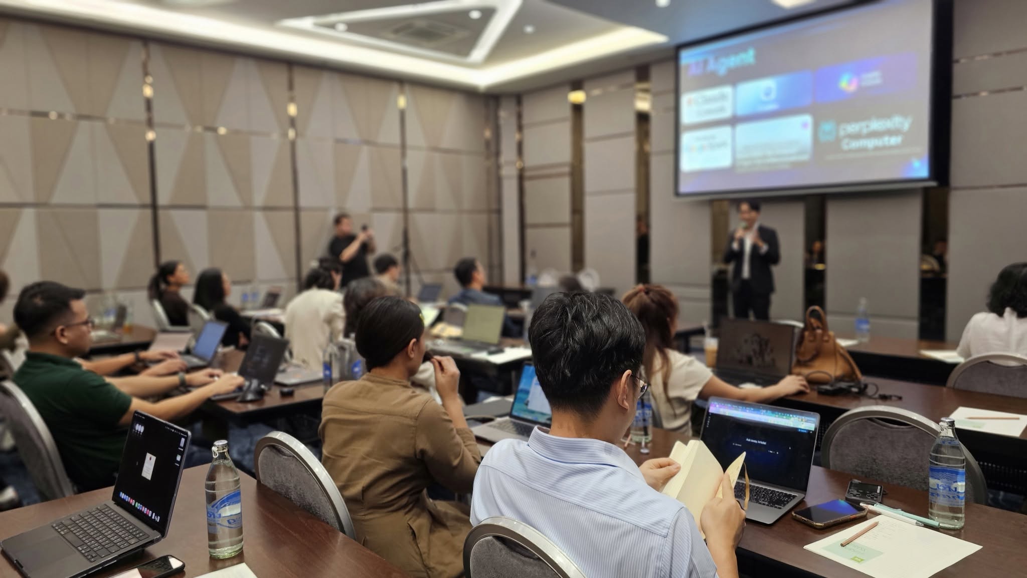 Claude Co-Work for Business — Claude Co-Work for Business ภาพที่ 3