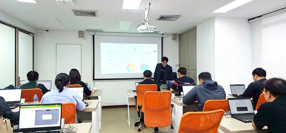 การรถไฟแห่งประเทศไทย (SRT) — AI for Professional Presentation ภาพที่ 2