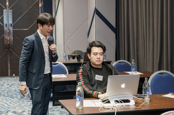 AI FOR CEO รุ่นที่ 3 — THE EXECUTIVE MASTERCLASS — AI for CEO / Executive AI Adoption ภาพที่ 3
