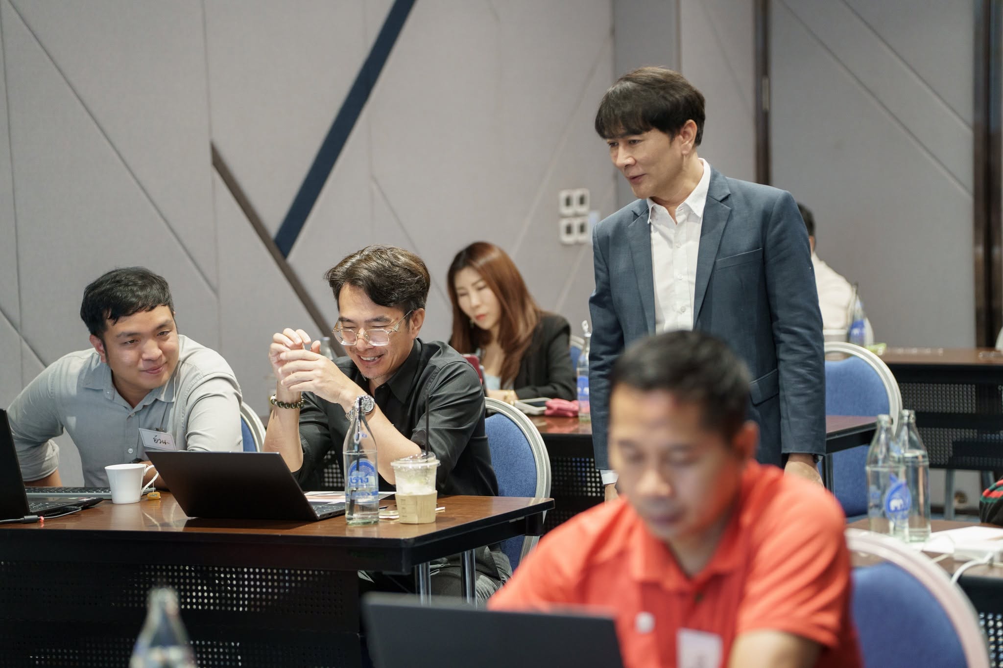 AI FOR CEO รุ่นที่ 3 — THE EXECUTIVE MASTERCLASS — AI for CEO / Executive AI Adoption ภาพที่ 6