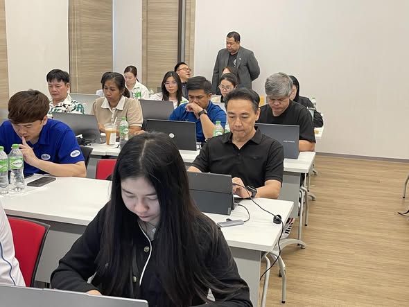 บริษัท พนาพัฒน์ เฮลท์แคร์ จำกัด — In-house AI Training ภาพที่ 4